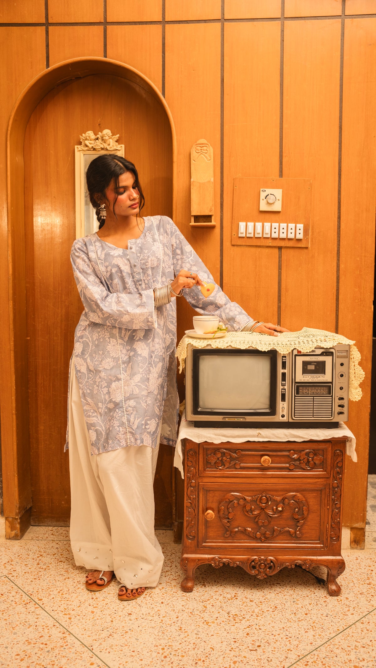 AASMAN - FARSHI SET