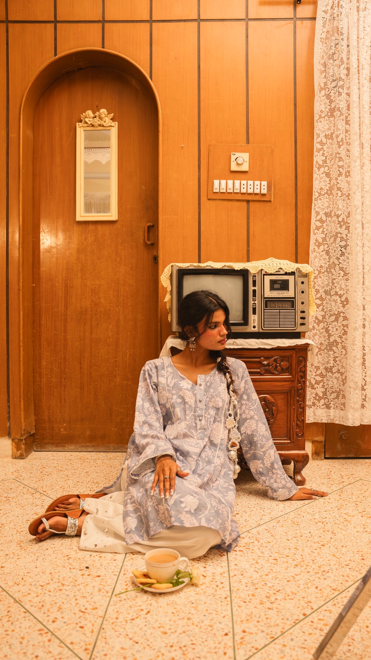 AASMAN - FARSHI SET